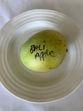 Load image into Gallery viewer, Mango | Bali Apple

